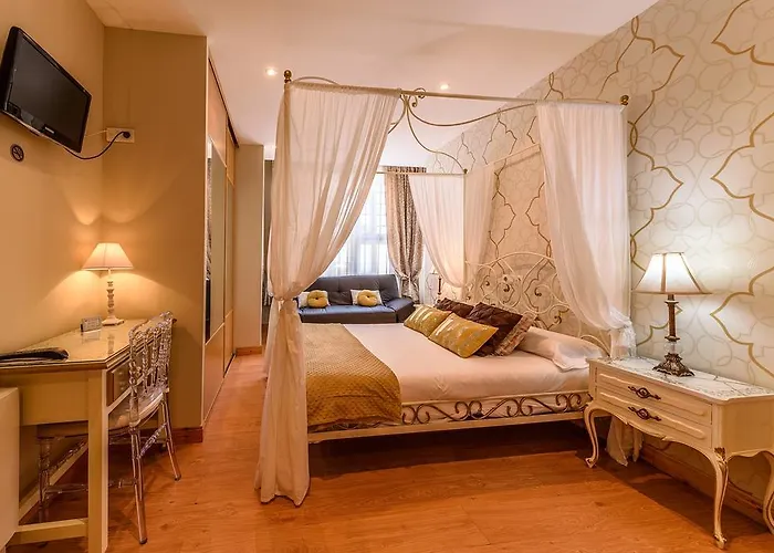 De בית הארחה 3*