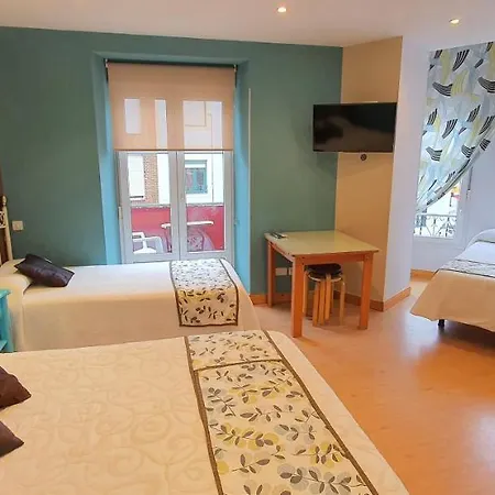 De カストロ・ウルディアレス