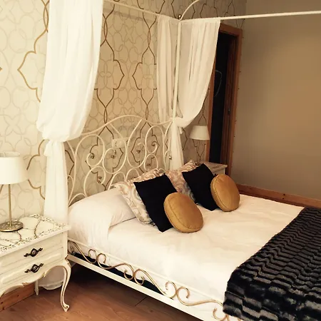 De カストロ・ウルディアレス