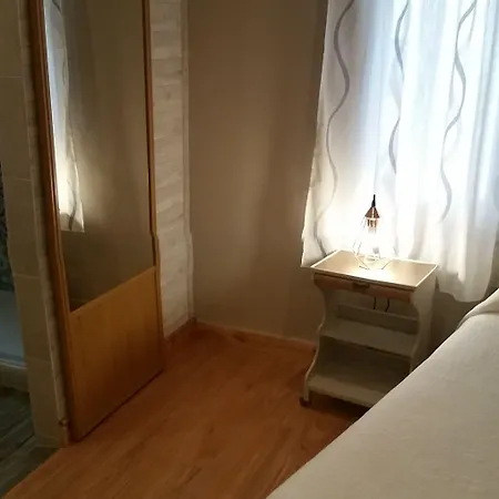 De ゲストハウス 3*